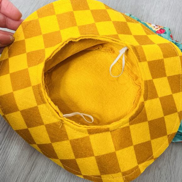 Build A Bear Shirt And Hat Accessories - Picture 5 of 10